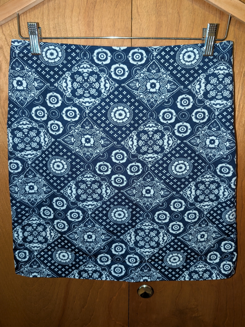 Talbots Navy and White Medallion Mini Skirt
